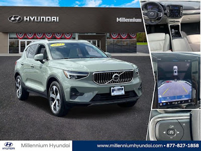 2023 Volvo XC40