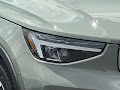 2023 Volvo XC40 B5 Plus Bright Theme
