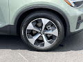 2023 Volvo XC40 B5 Plus Bright Theme