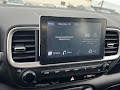 2022 Hyundai Venue SE